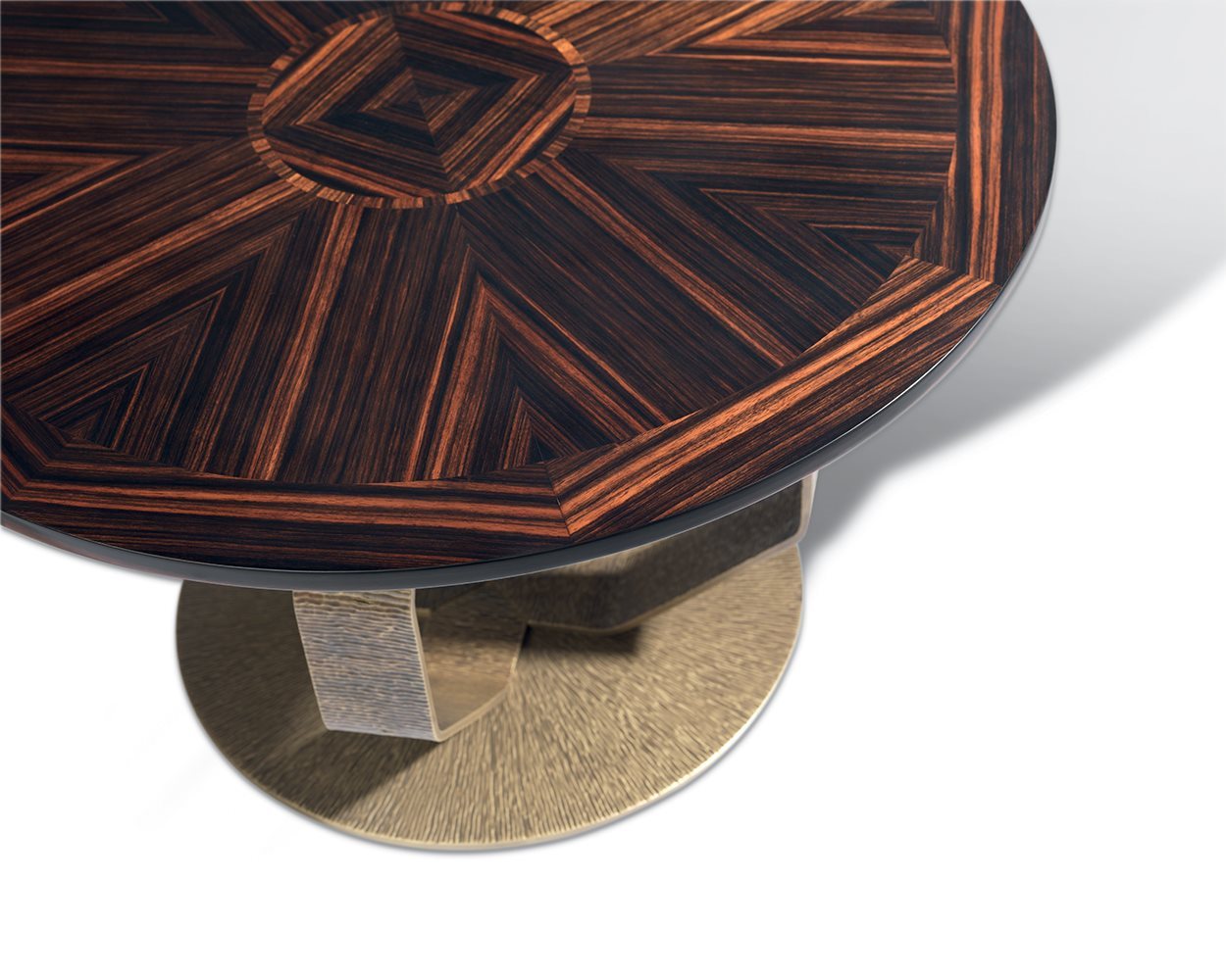 Arnaldo Table