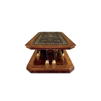 Dorotheum Table