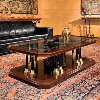 Dorotheum Table