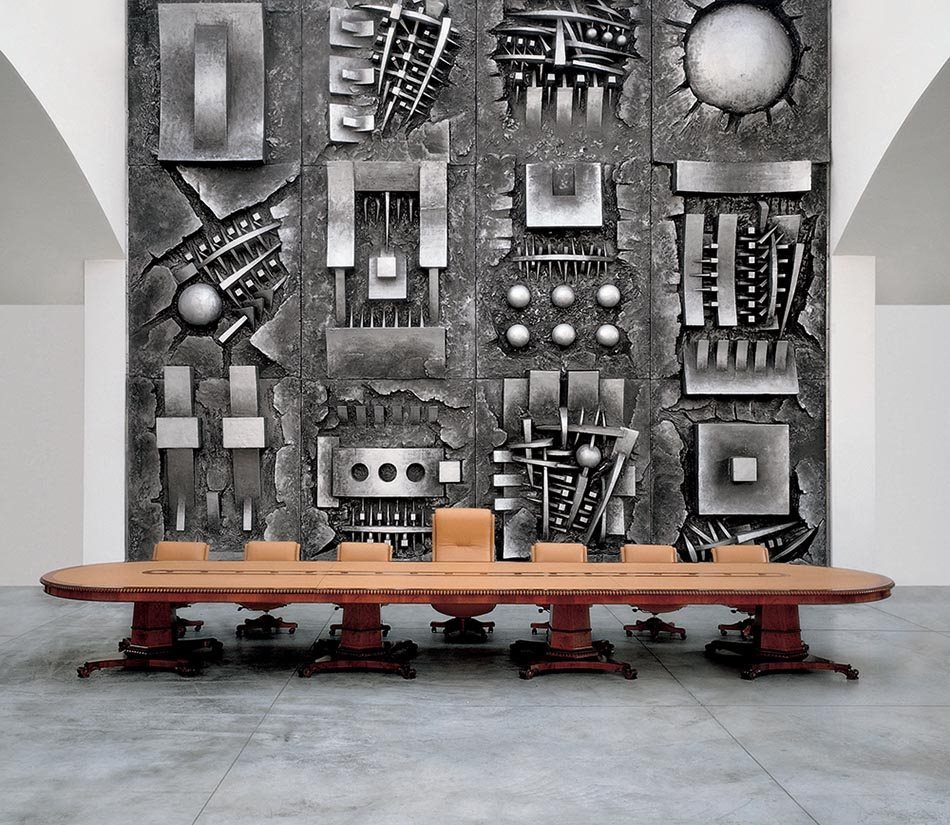 G7 Conference Table Special Piece