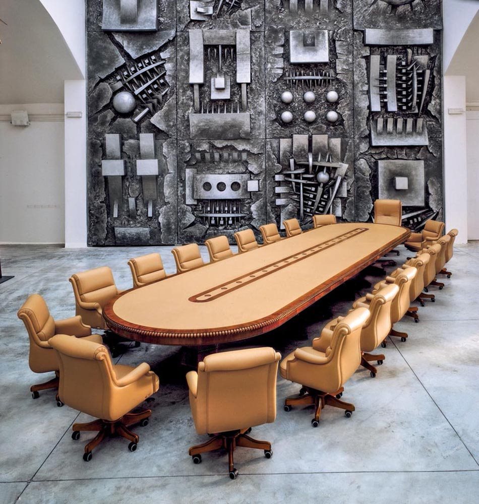 G7 Conference Table Special Piece