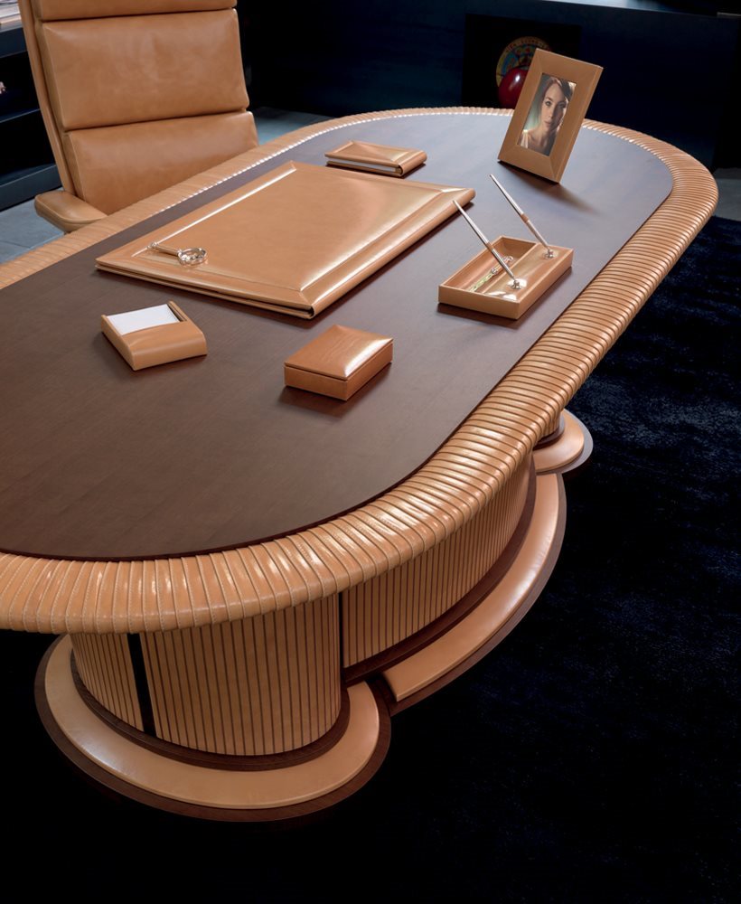 Ellisse Golden Brick Desk