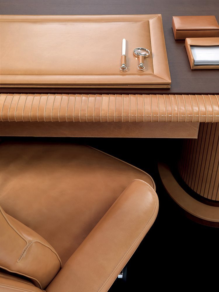Ellisse Golden Brick Desk