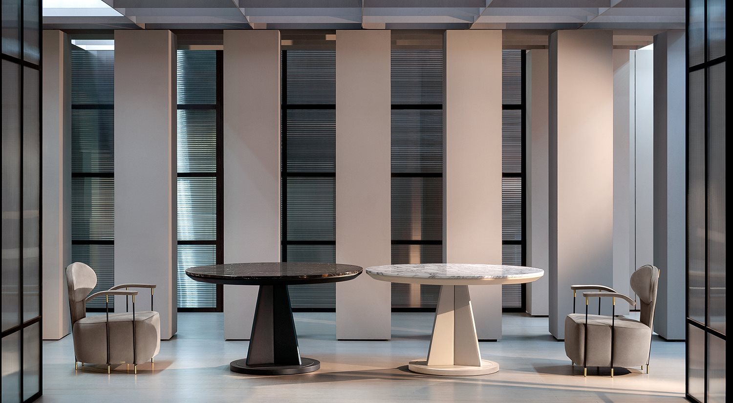 Voyager Table