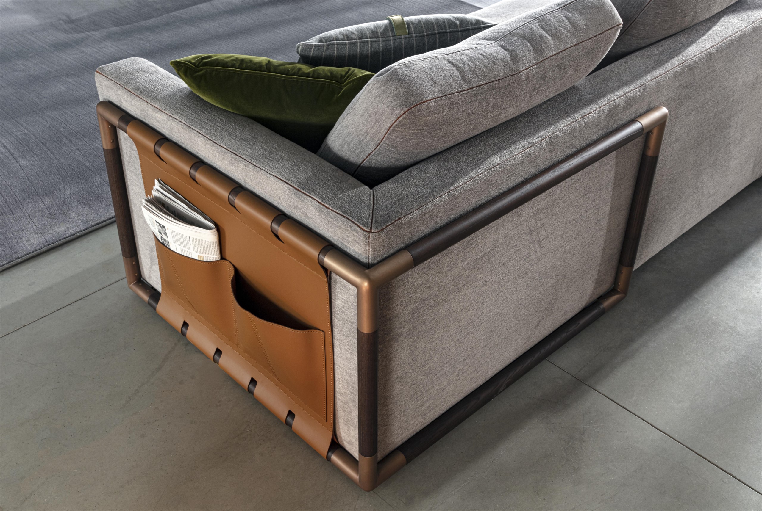 Anzio Sofa