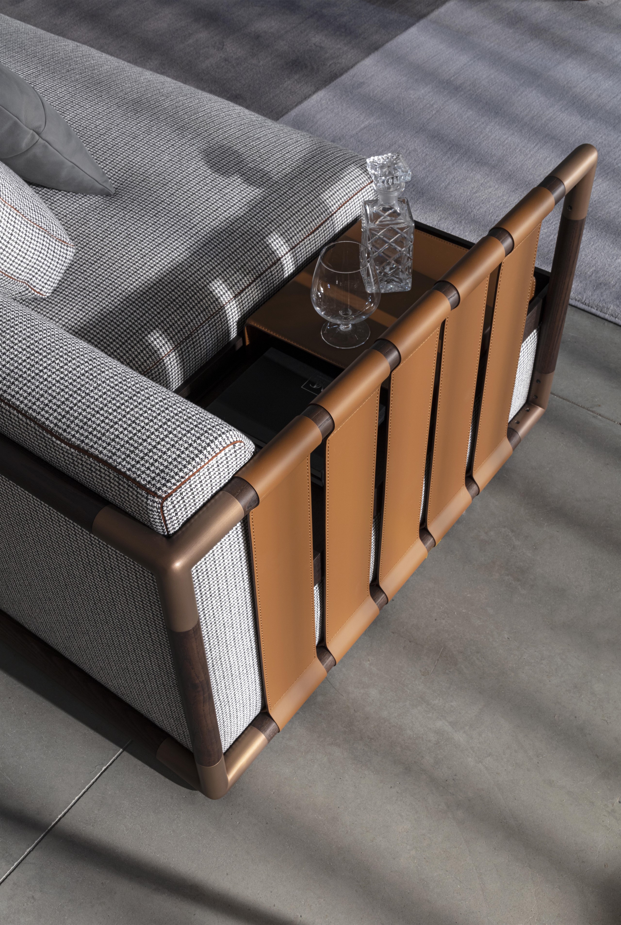 Anzio Sofa
