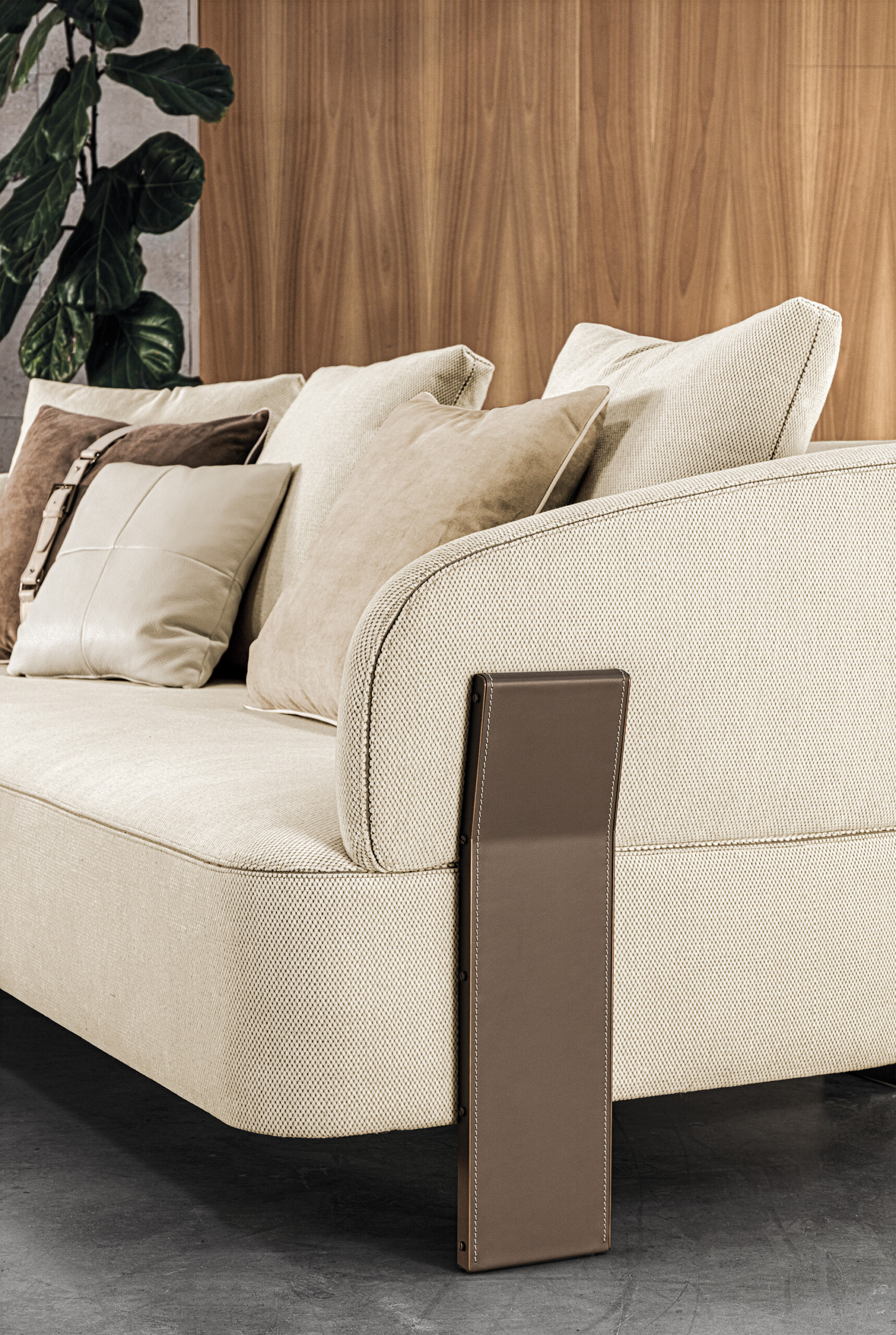 Diamante Sofa