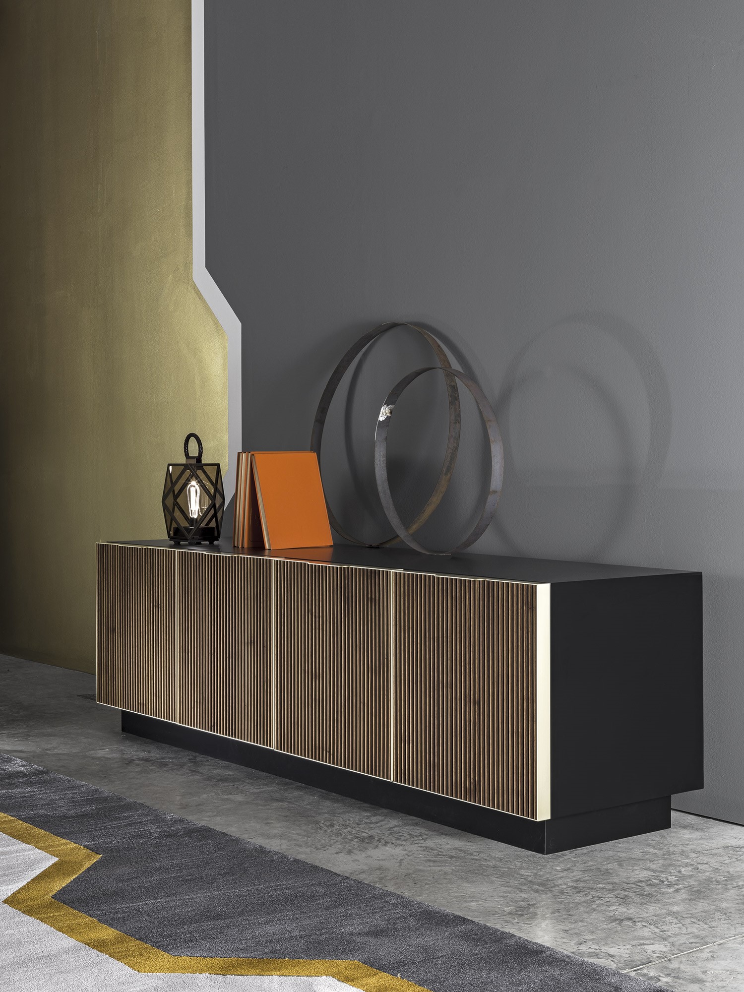 Garda Sideboard