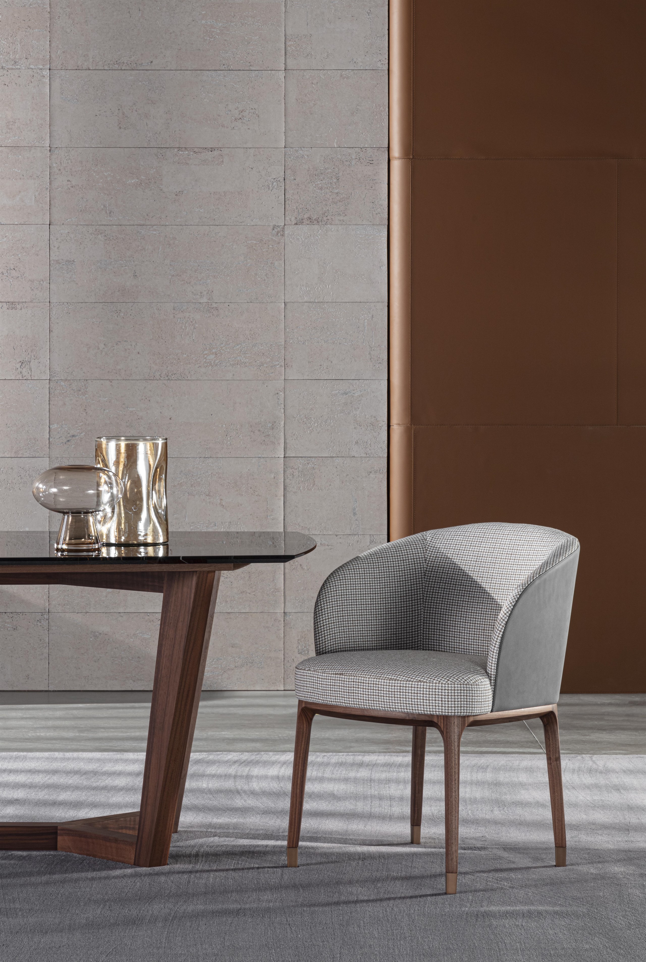 Lungotevere Arm Chair
