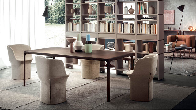 Esse Armchair