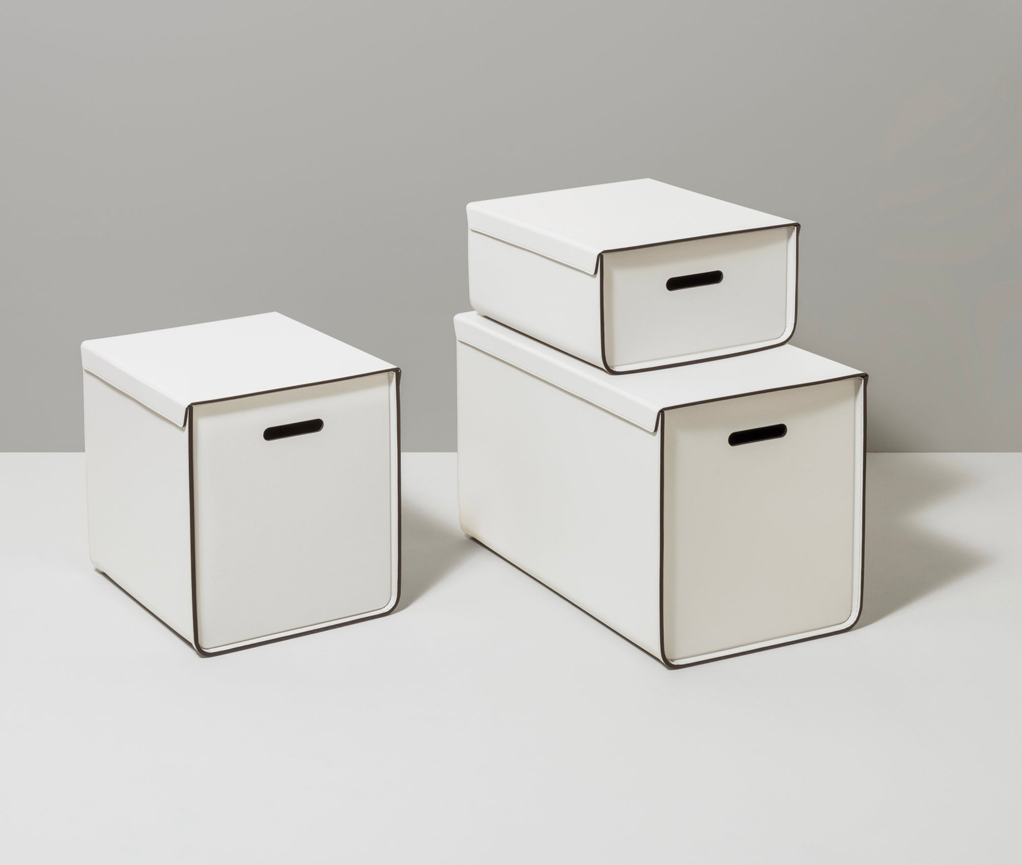 Atena Closet Box