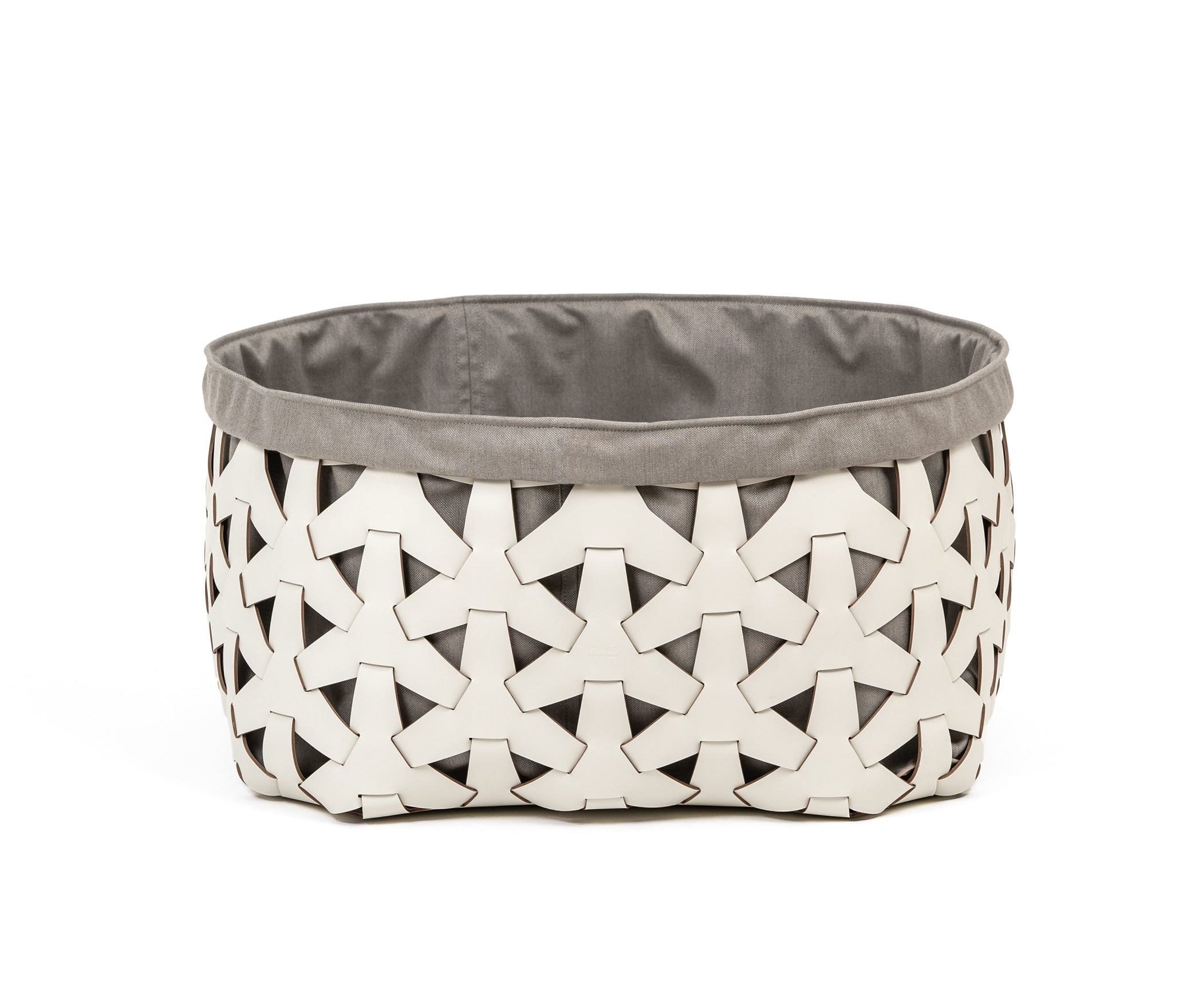 Granada Square Basket