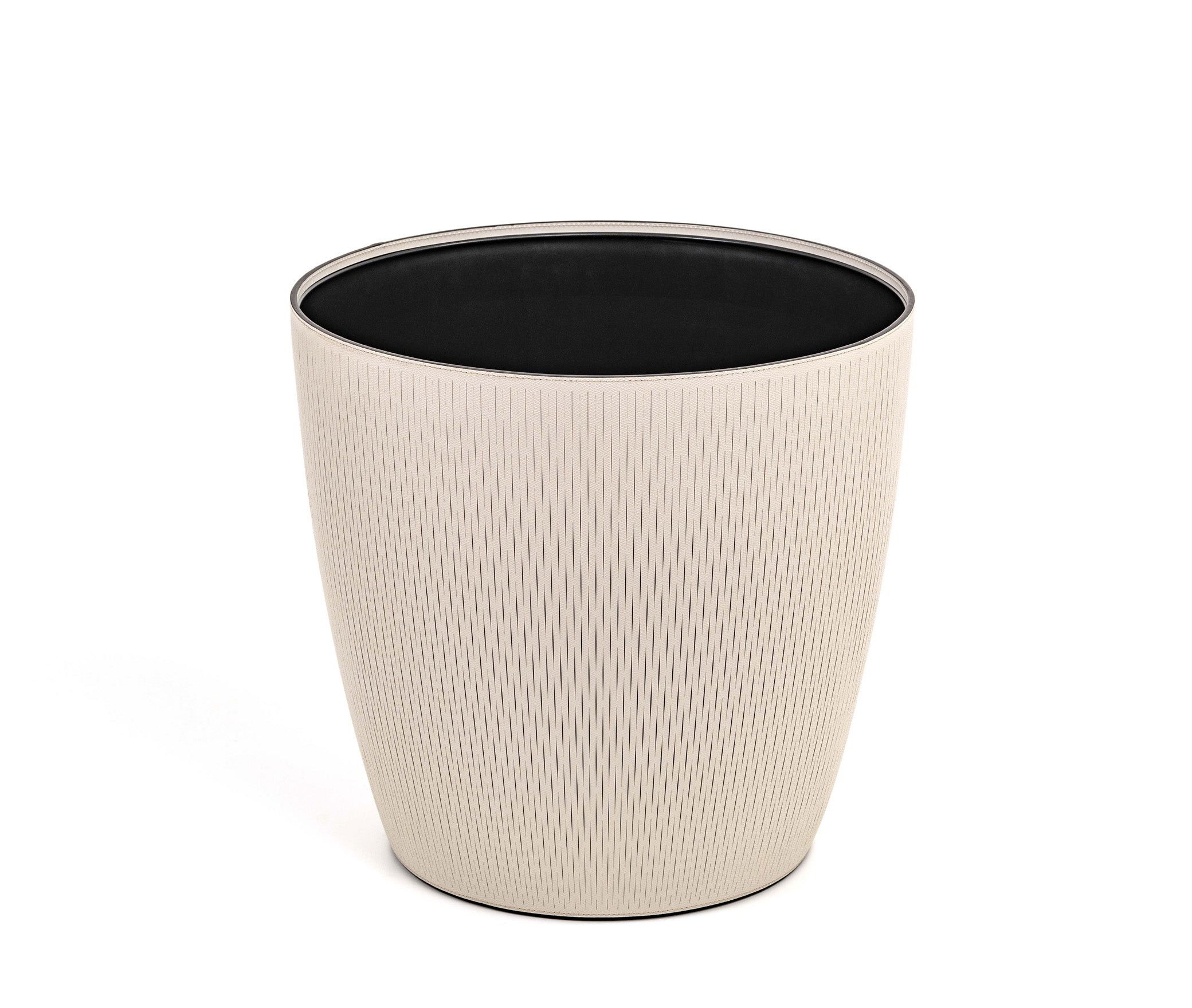 Silvy Flower Pot