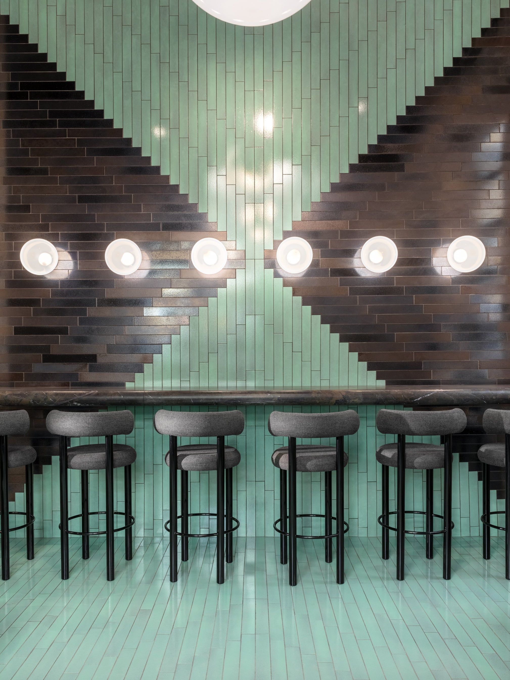 Fat Bar Stool