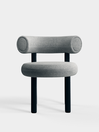 Black Wood & Kvadrat Hallingdal 65 Grey 0116 / Kvadrat Hallingdal 65 - Grey (0116)