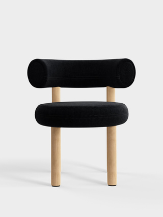 Brushed Natural Wood & Black Kvadrat Gentle Velvet / Kvadrat Gentle - Black (0193)