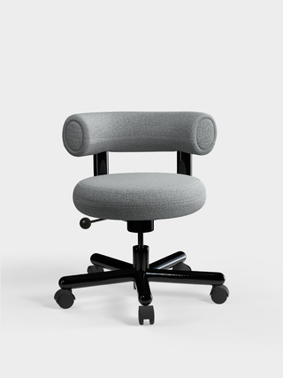 Mid Grey Kvadrat Hallingdal 65 Wool Blend / Polished Black Steel / Kvadrat Hallingdal 65 - Mid Grey (0130)