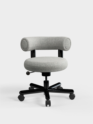 Light Grey Kvadrat Divina Melange Wool / Polished Black Steel / Kvadrat Divina Melange - Light Grey (0120)