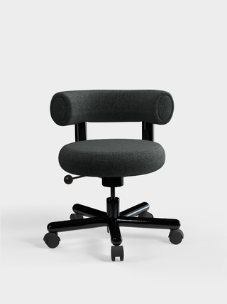Dark Grey Kvadrat Melange Nap Wool / Polished Black Steel / Kvadrat Melange Nap - Dark Grey (0191)