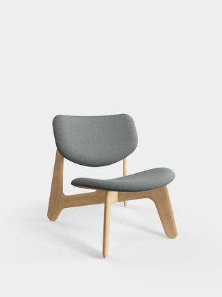 Grey Kvadrat Hallingdal 65 Wool Blend / Natural Brushed Oak / Kvadrat Hallingdal 130 - Mid Grey