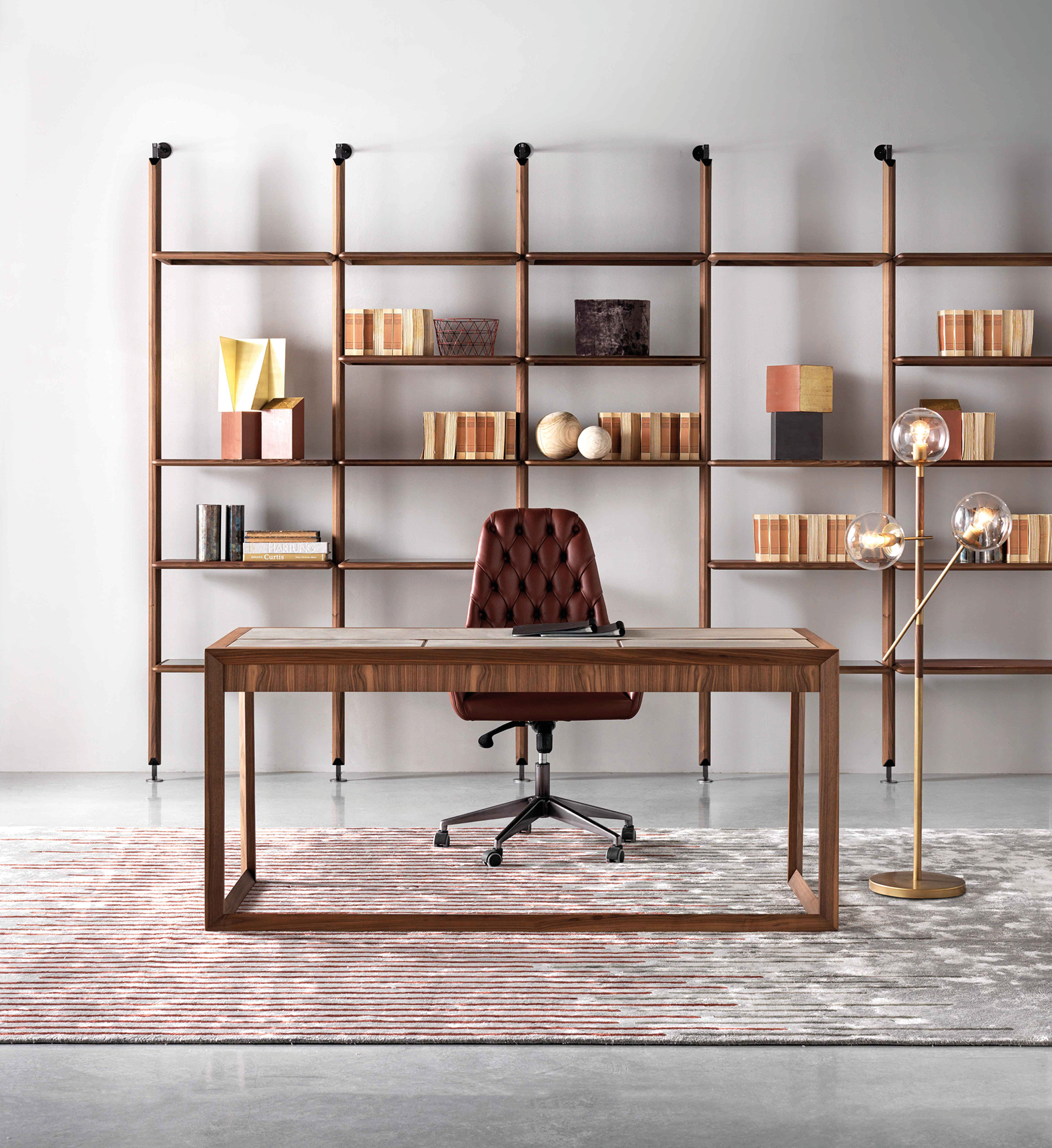 Gill Desk