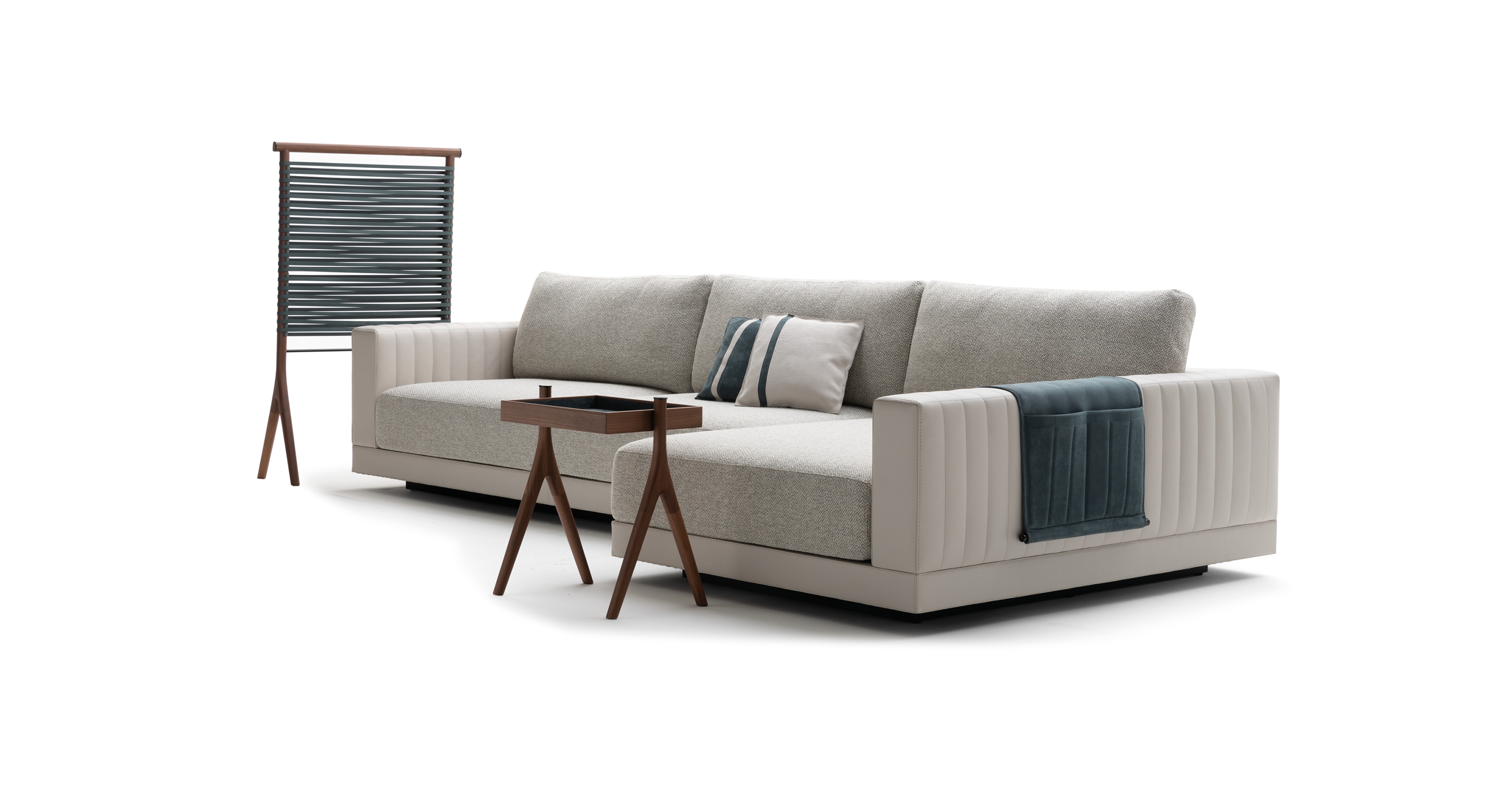 monroe sectional