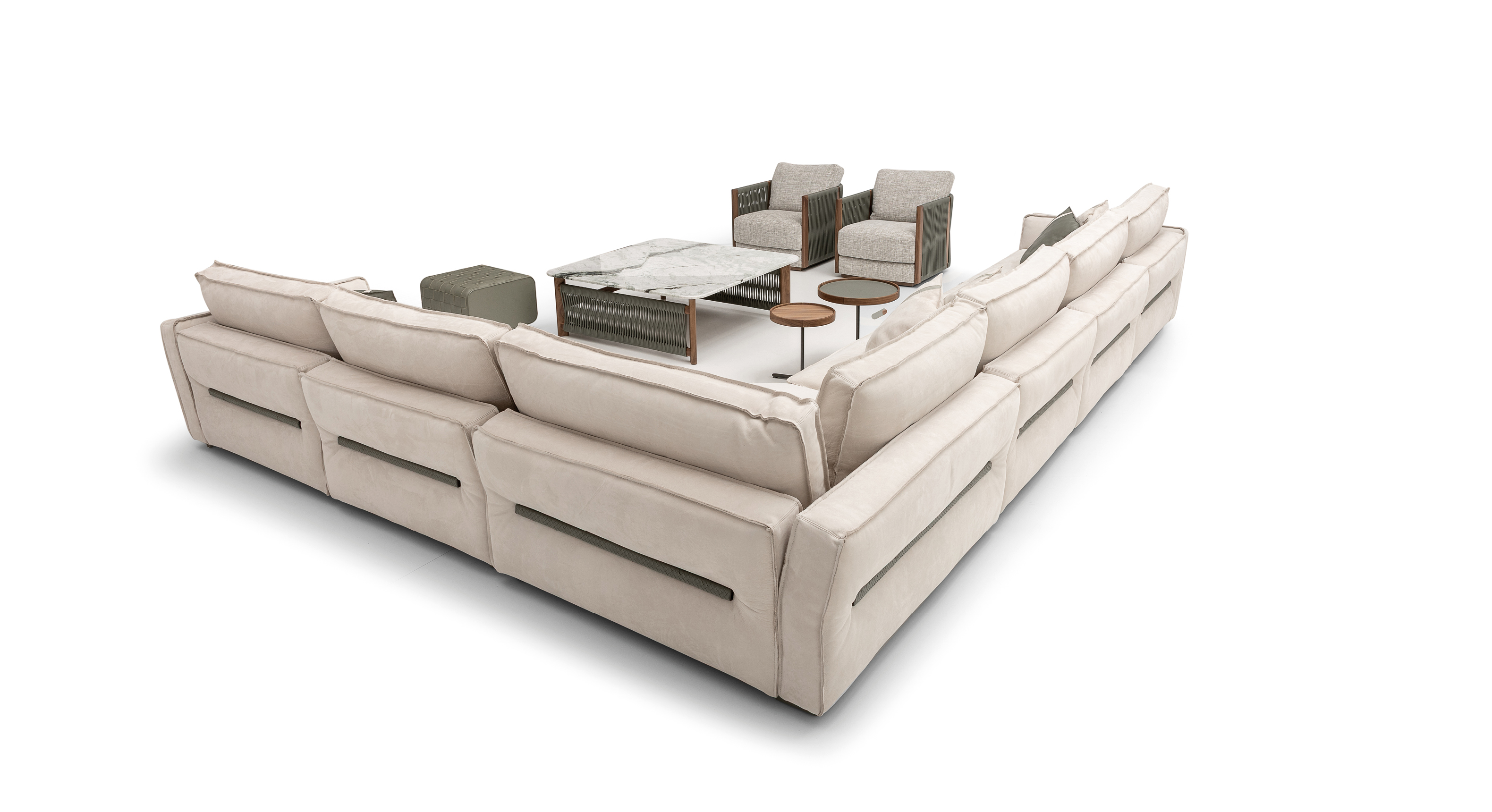 Robin Sectional