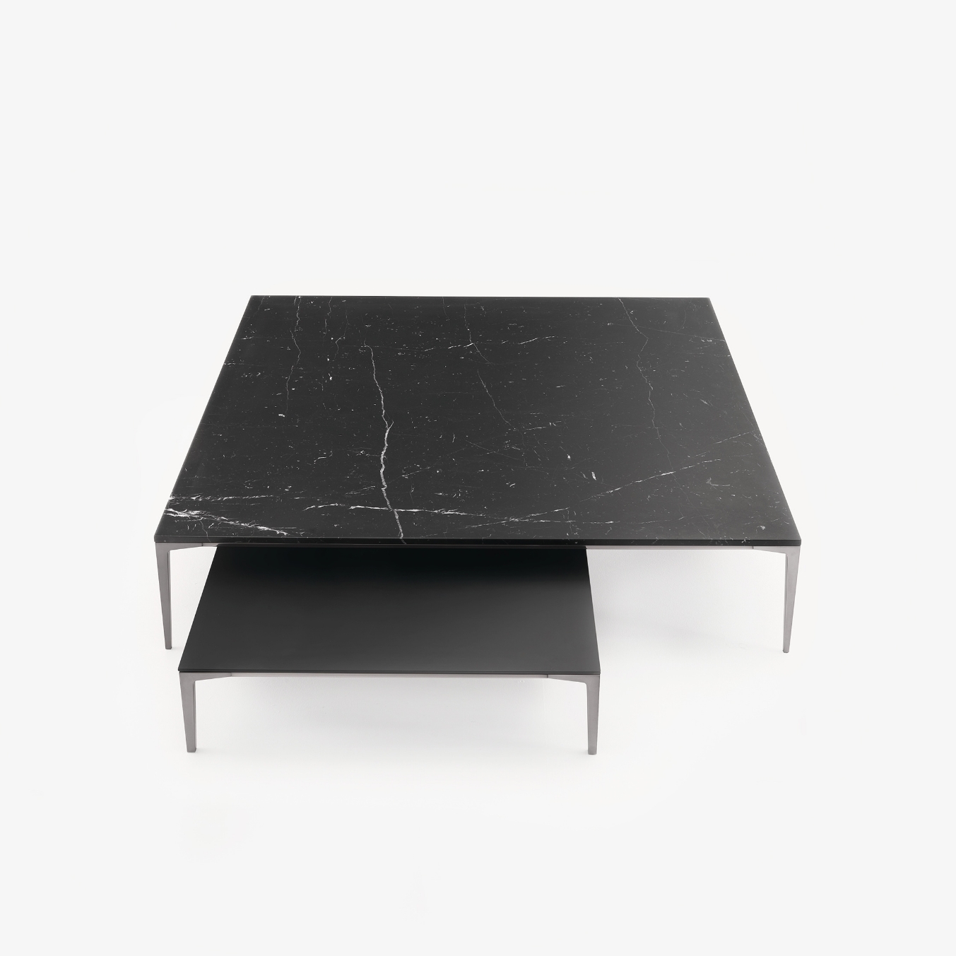 Кофейный столик Tray