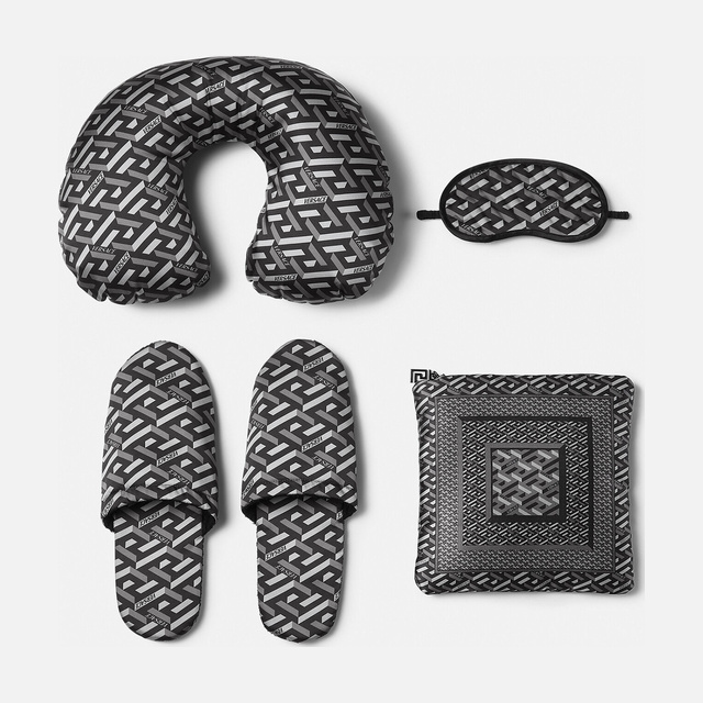 La Greca Black and White Travel Set