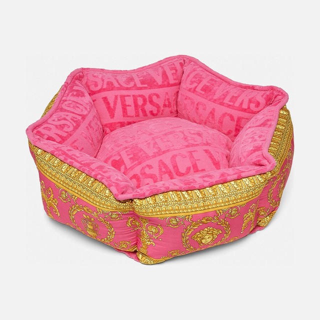 Розовая лежанка для питомца I ♡ Baroque с принтом Versace