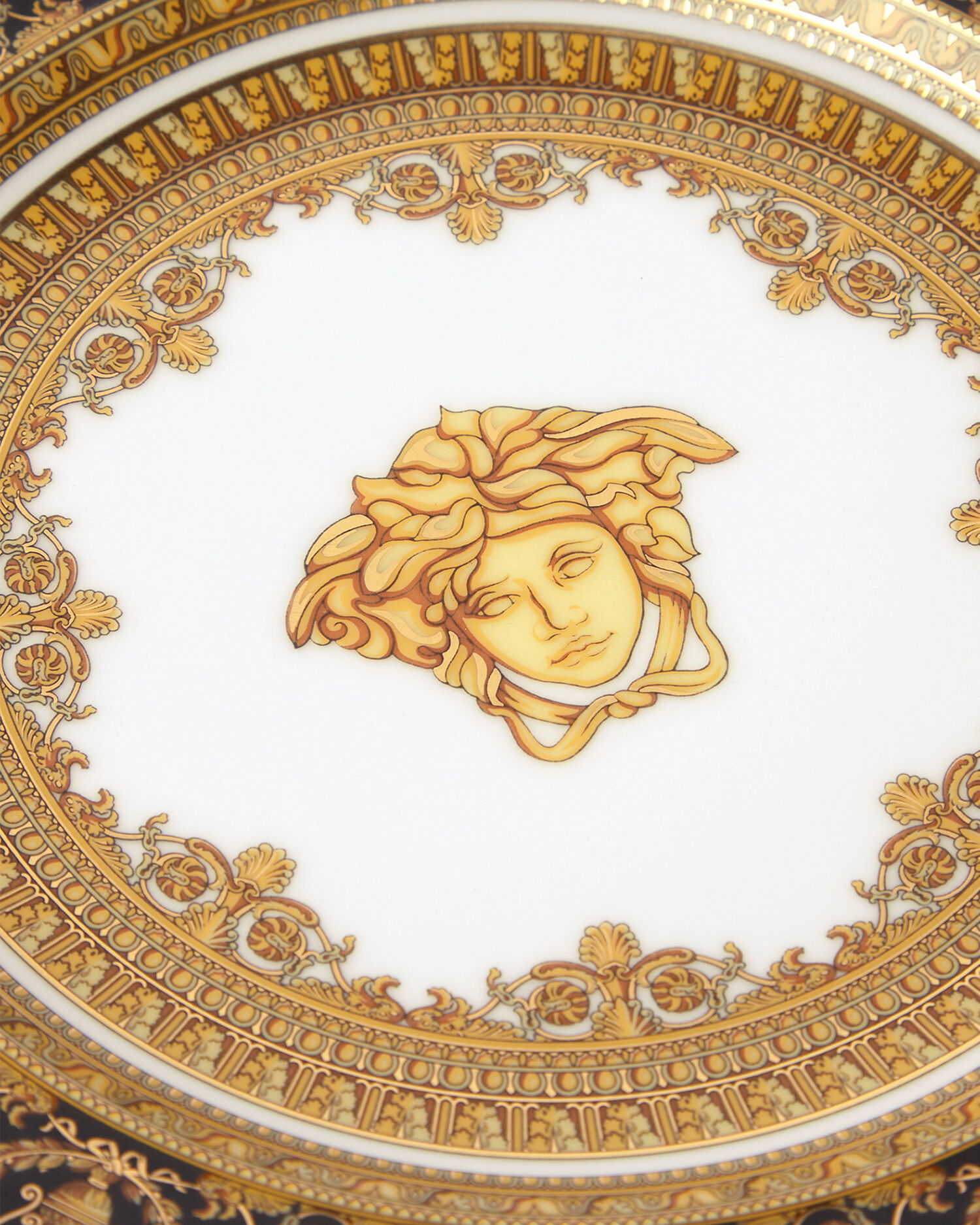 Фарфоровая тарелка Versace I ♡ Baroque, 18 см