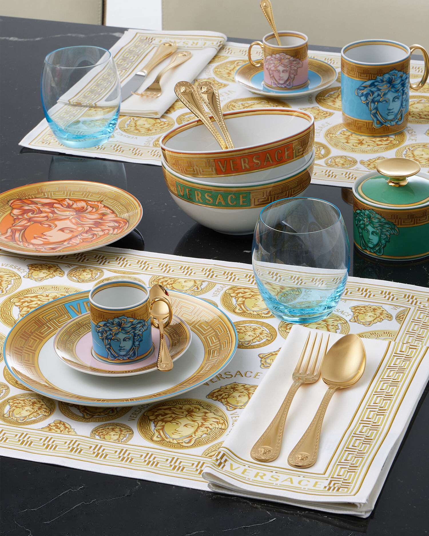 Medusa Amplified Coffee Set