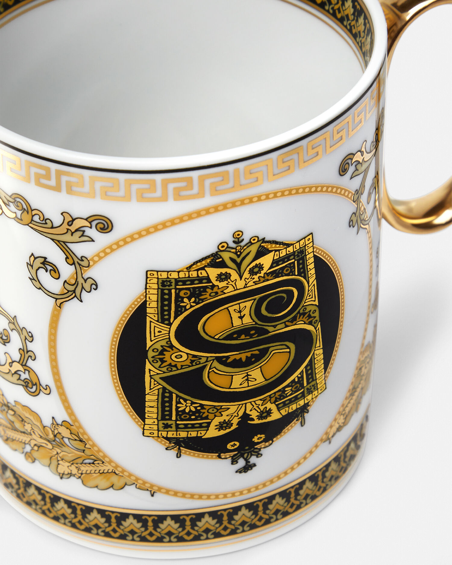 Virtus Alphabet S Mug