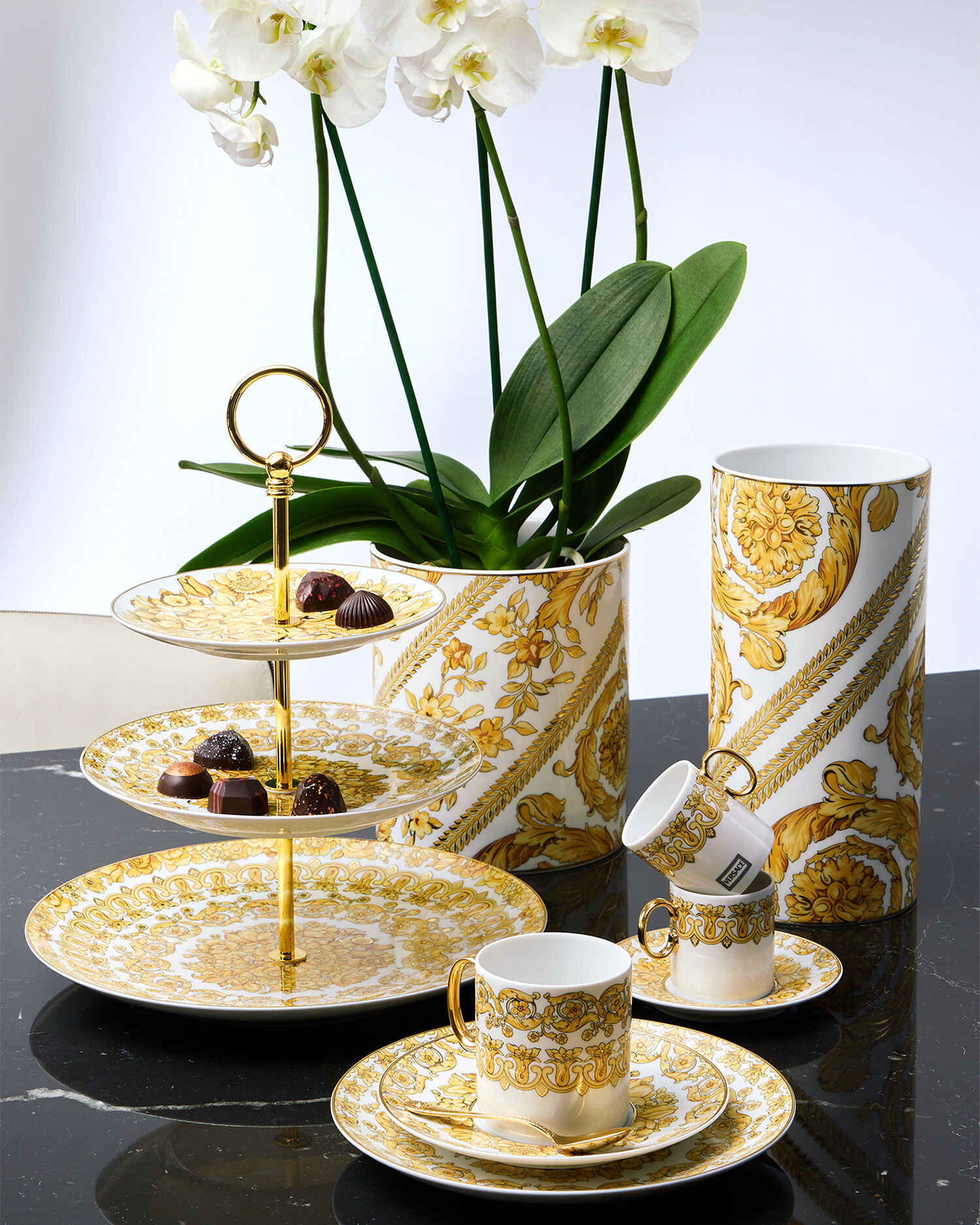 Medusa Rhapsody Etagère