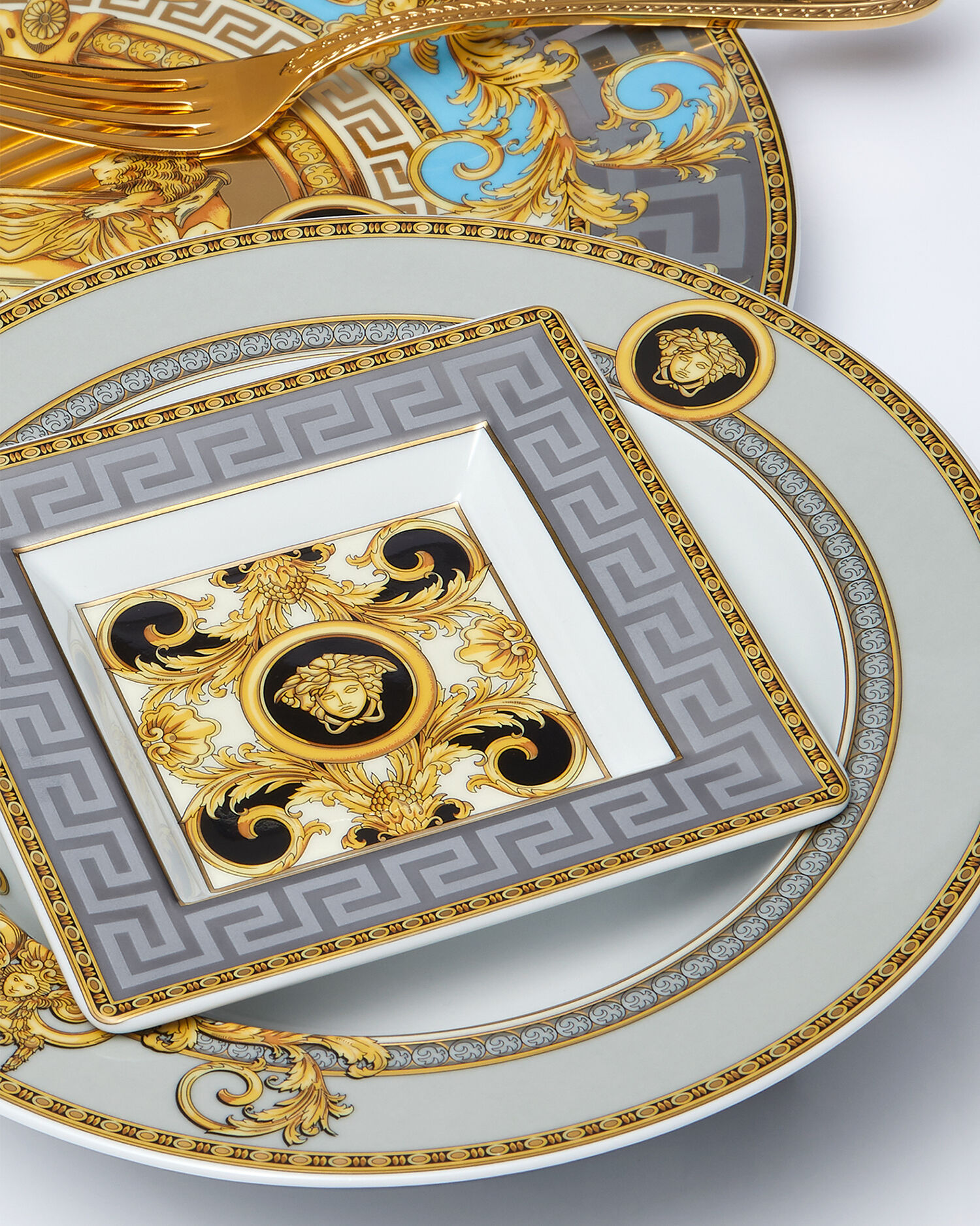 Prestige Gala Square Plate 14 cm