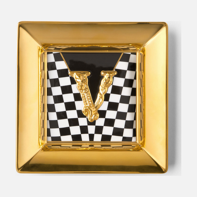 Virtus Square Plate 18 cm