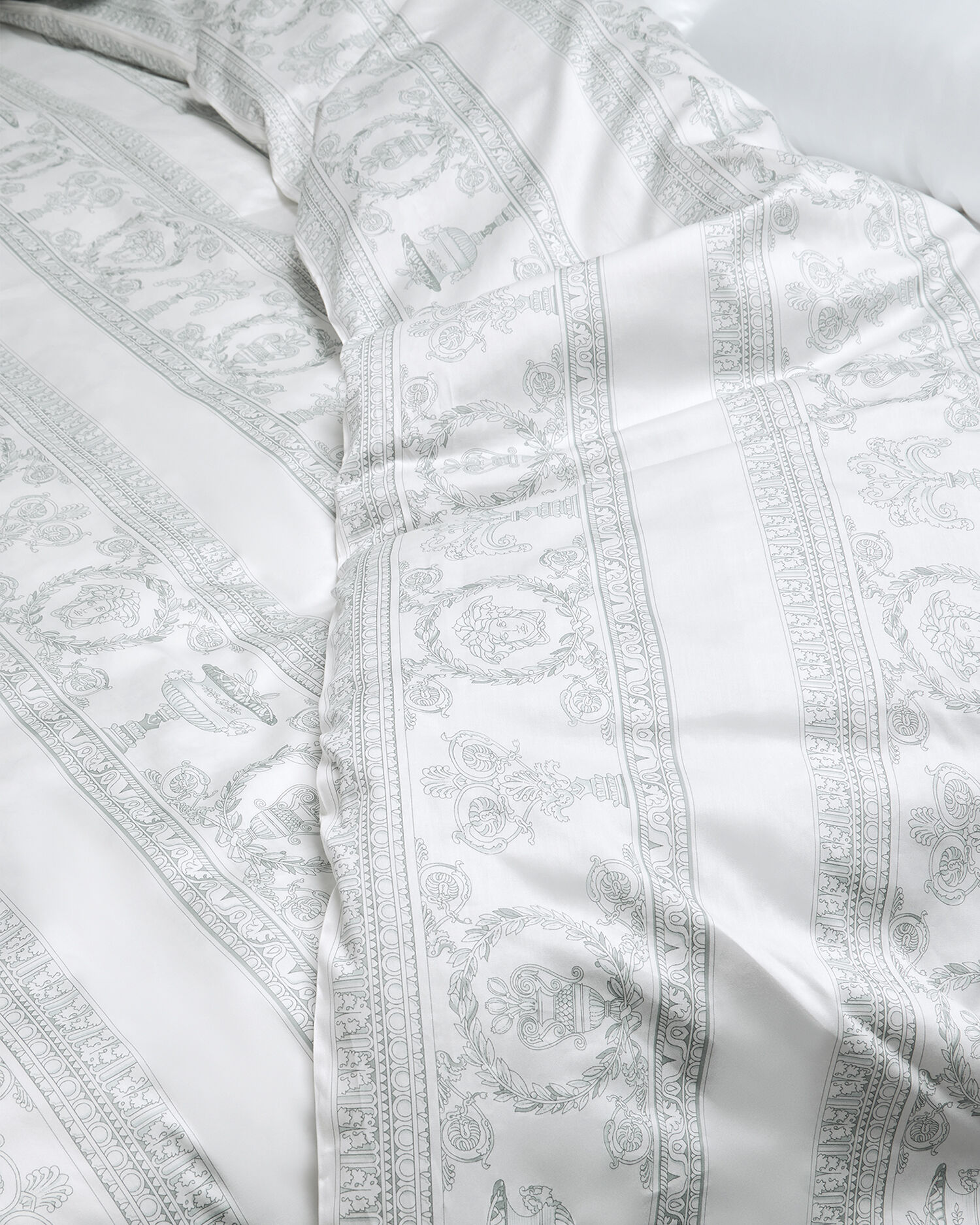 I ♡ Baroque Queen Duvet Cover