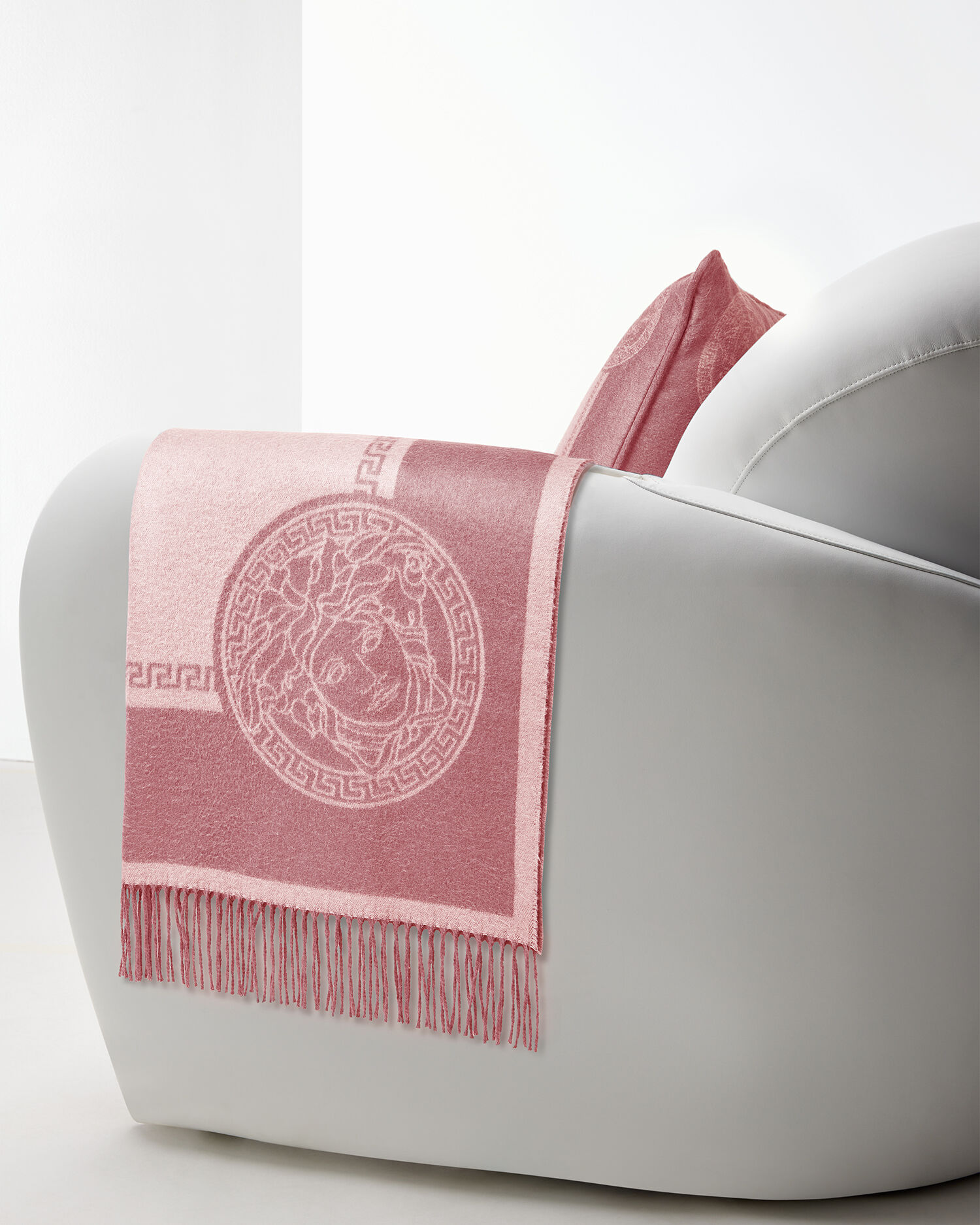 Icon Cashmere-Blend Fringed Blanket Pink