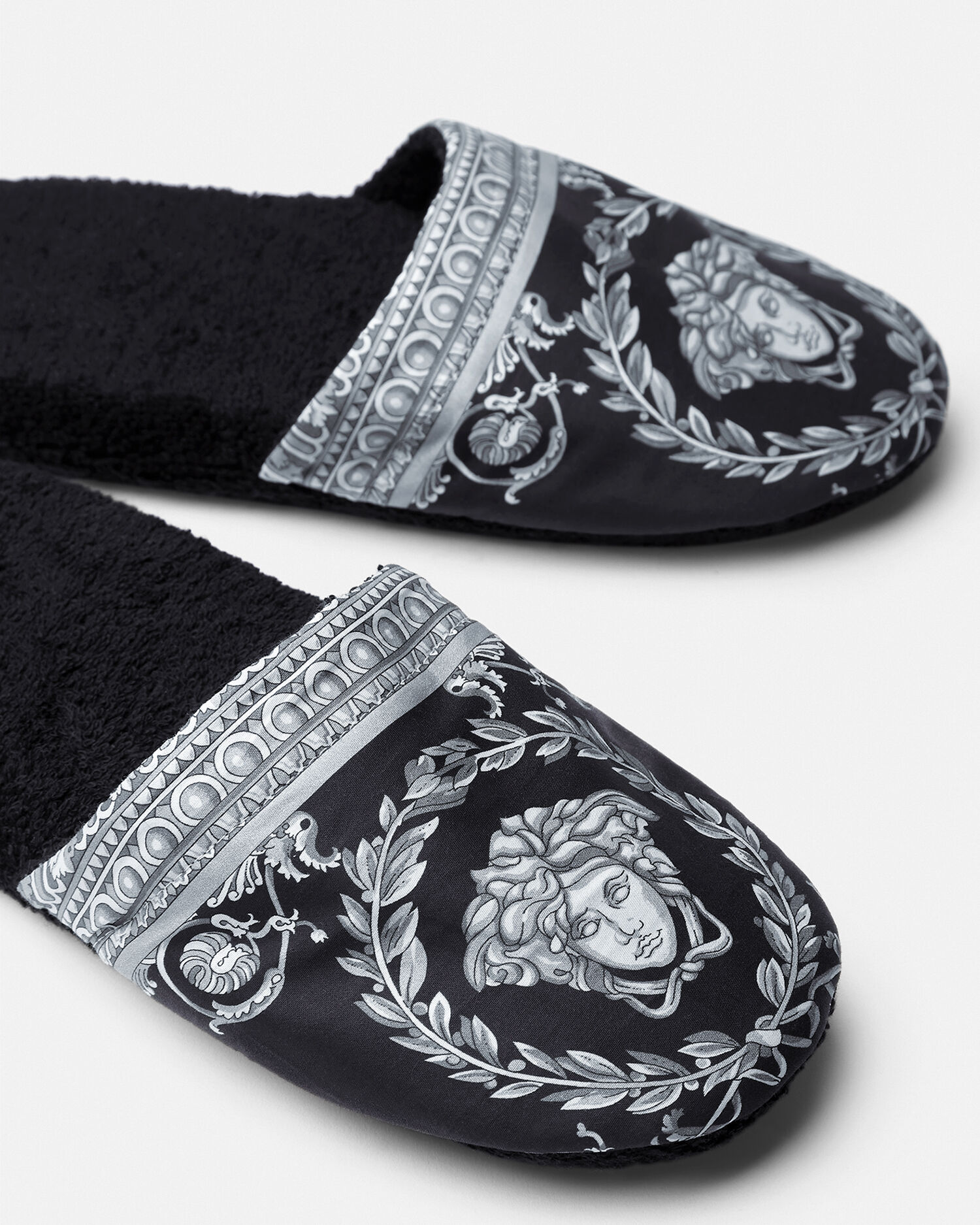 I ♡ Baroque Slippers Black