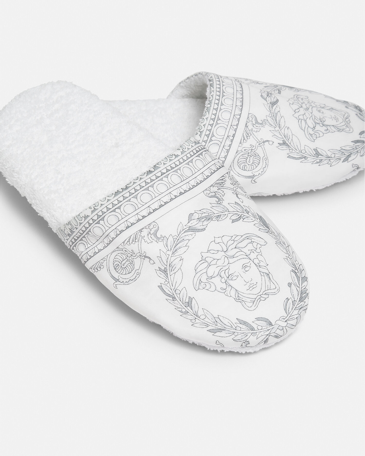 I ♡ Baroque Slippers White