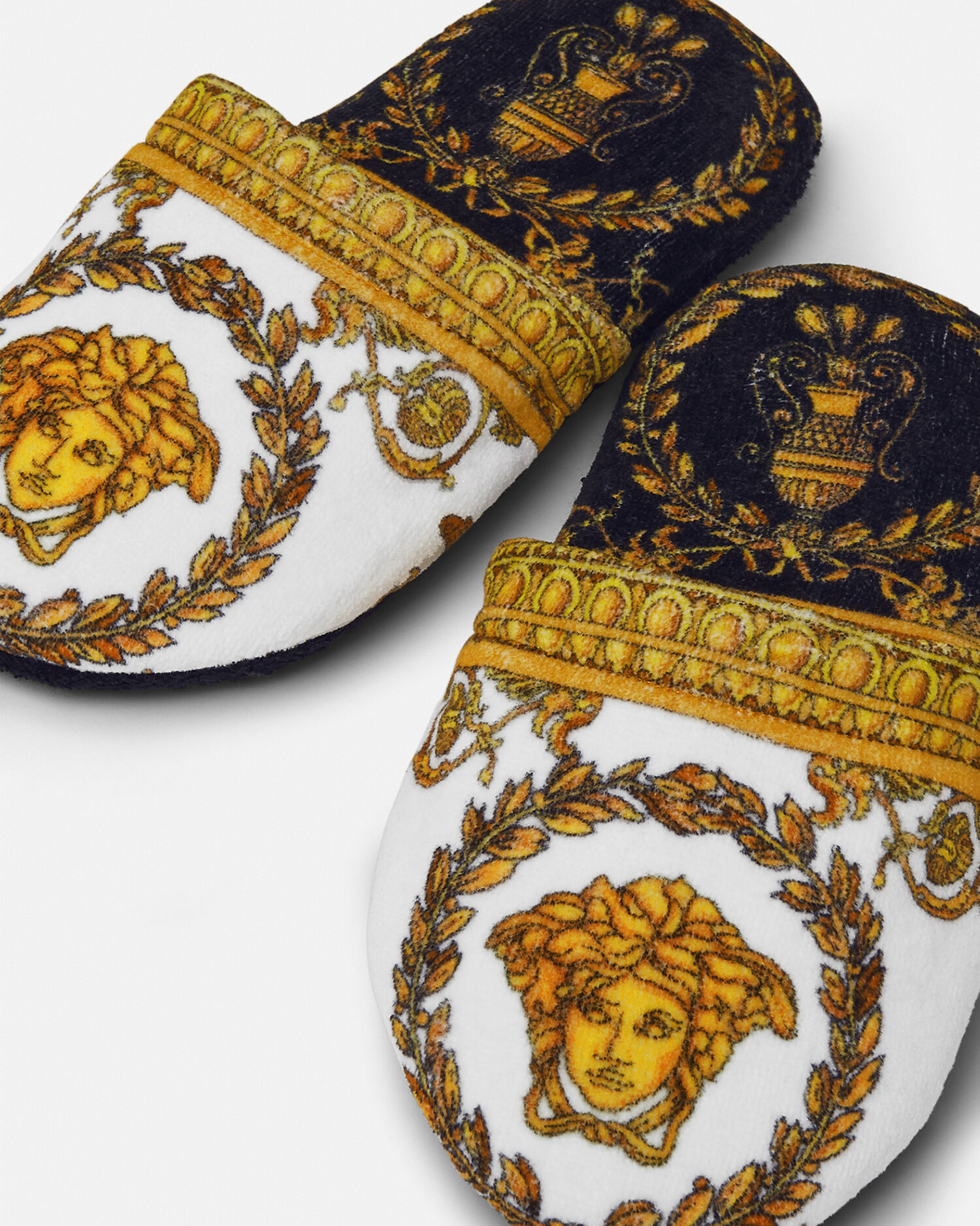 I ♡ Baroque Slippers Gold