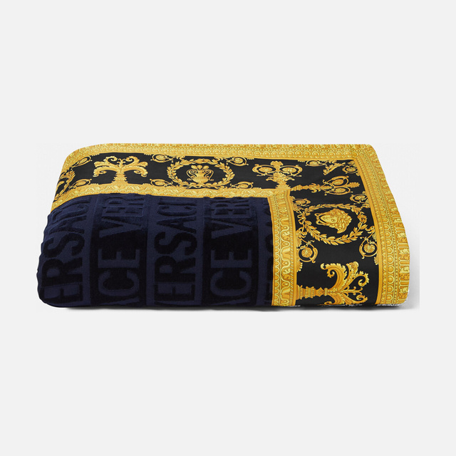 I ♡ Baroque Beach Towel Black