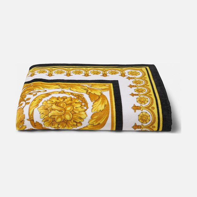 Crete de Fleur Beach Towel