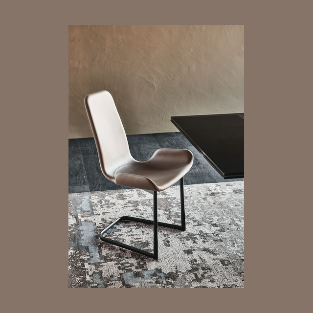 FLAMINGO Cantilever