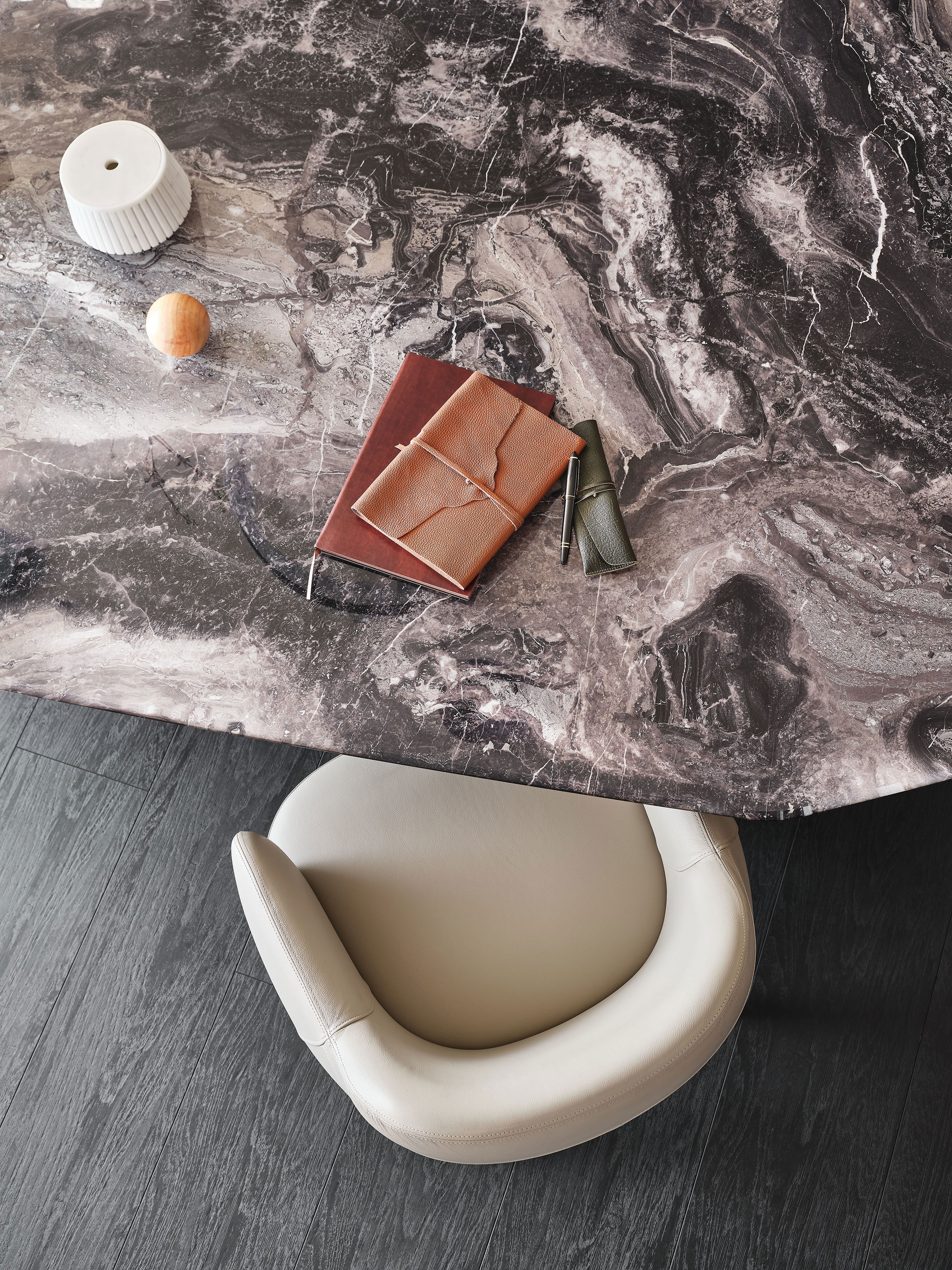 Стол SENATOR с художественным стеклом CrystalArt Marble