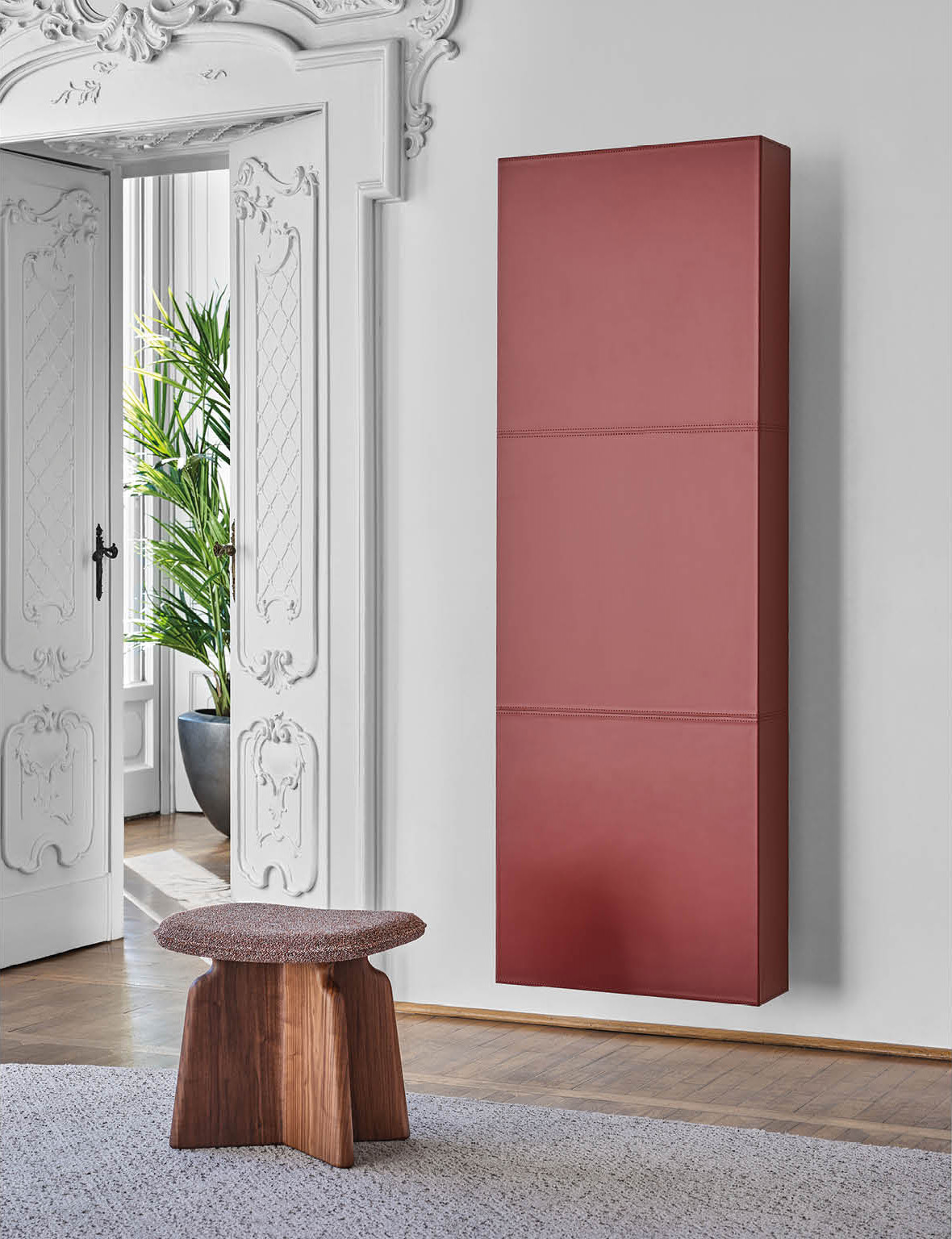 Podi Stool
