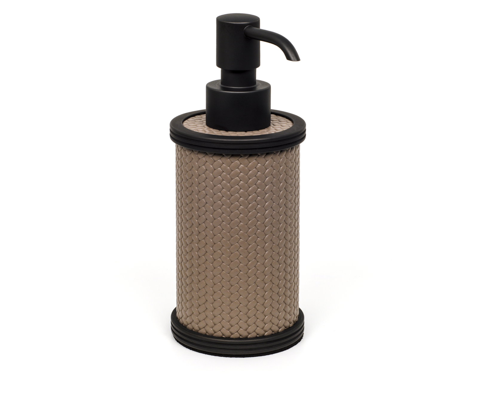 Five-Star Ensuite: Bath Accessories as Intimate Presents | Luxury Bathroom Accessories in Dubai