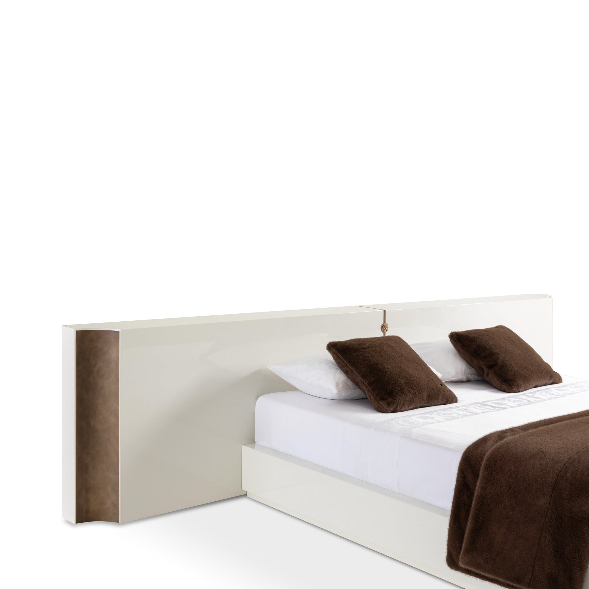 Royal Lacquer bed